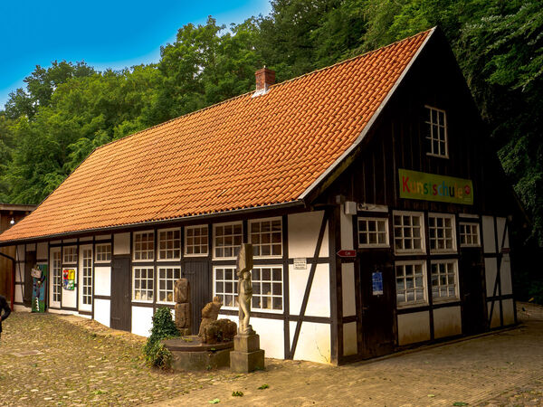 2608_museen_kunstschule.jpg